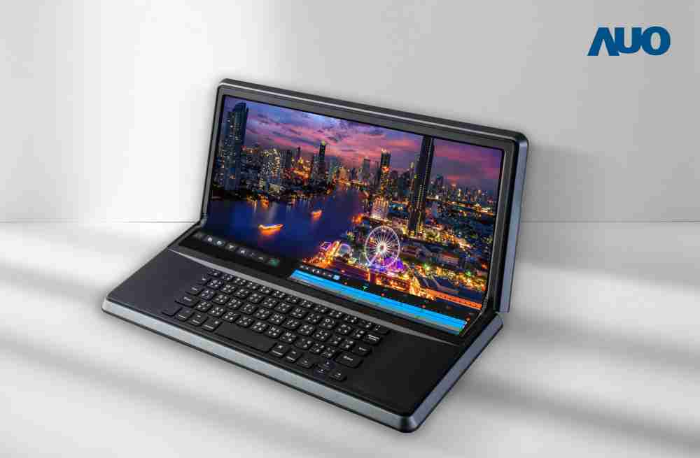 z6尊龙14.6吋Micro LED折迭显示屏幕，，搭配半径4mm的弯折绞炼，，，以及高画素、、高亮度、、、高对比度的显示技术特点，，即便在大视角下仍保有绝佳色相与亮度